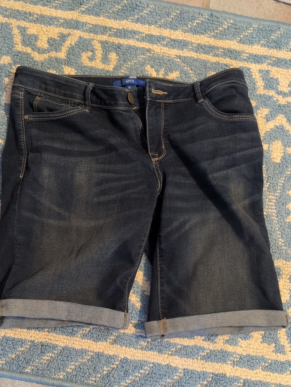 Apt. 9 Women's Dark Indigo Rolled Cuff Denim Bermuda Shorts